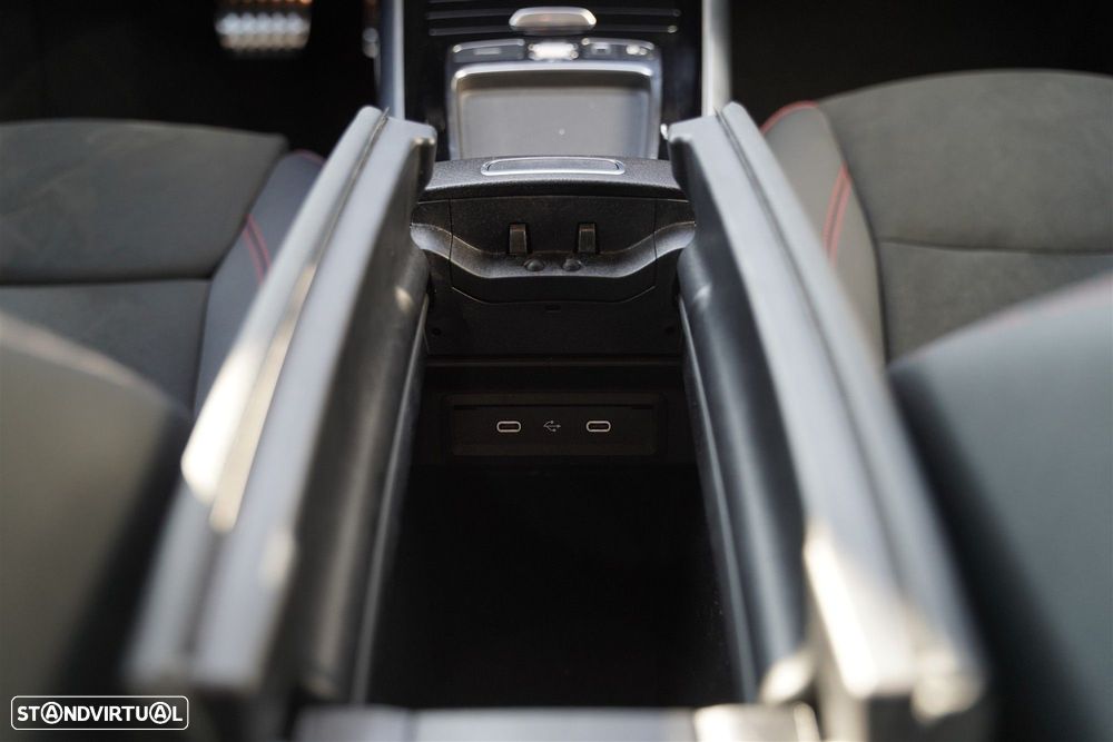 Mercedes-Benz GLA 250 e AMG Line - 27