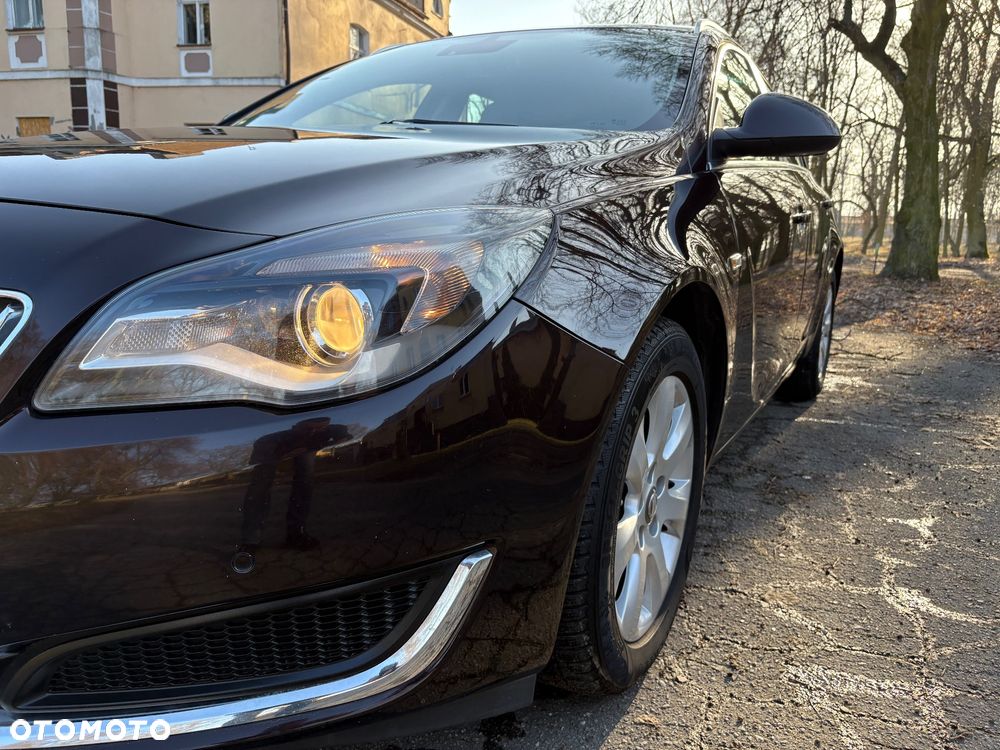 Opel Insignia 1.6 SIDI Turbo Business Edition - 11