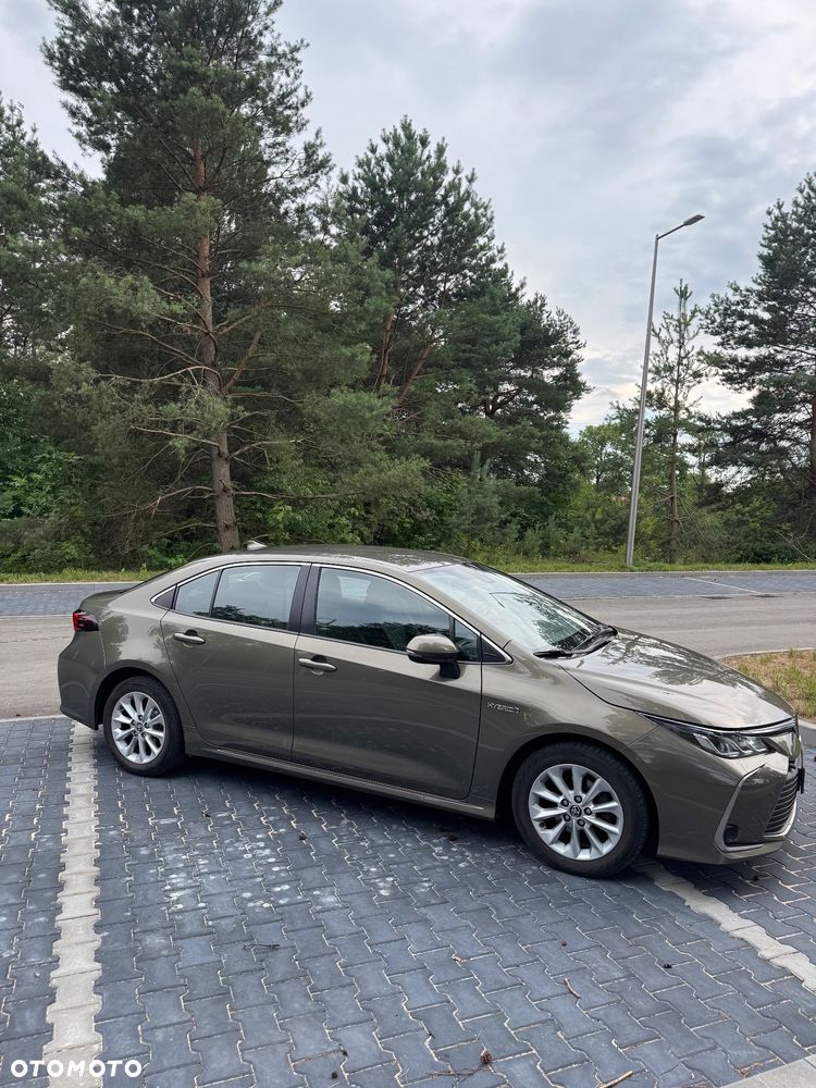 Toyota Corolla 1.8 Hybrid Comfort - 4