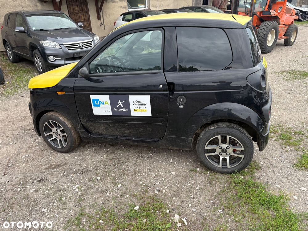 Microcar M.GO - 8