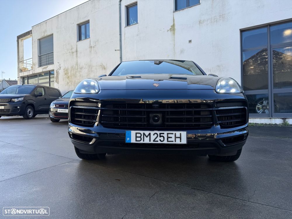 Porsche Cayenne Coupé - 4