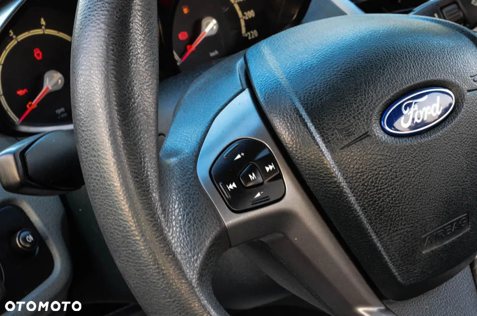 Ford Fiesta 1.4 Silver X (Trend) EU5 - 28