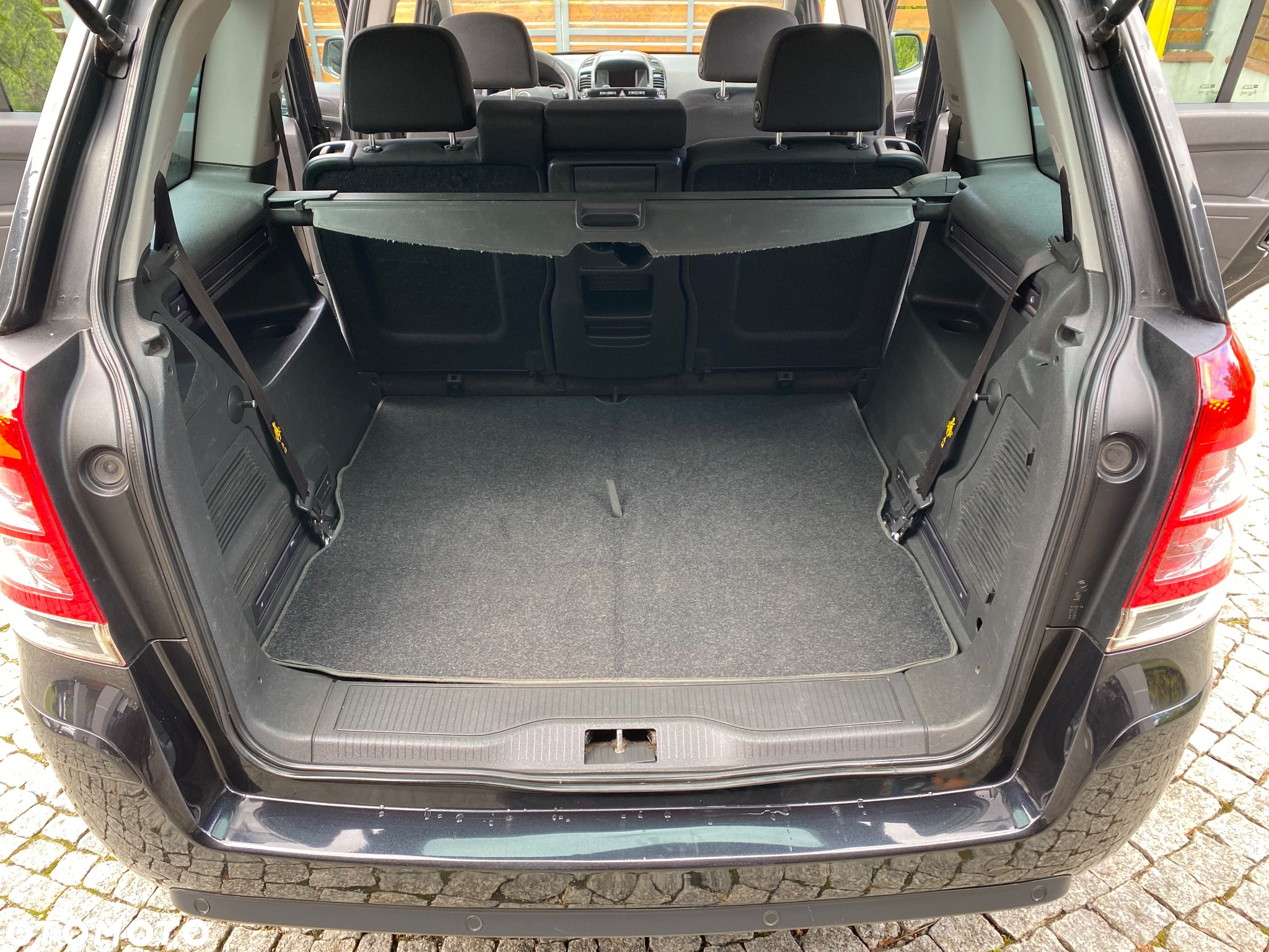 Opel Zafira - 35