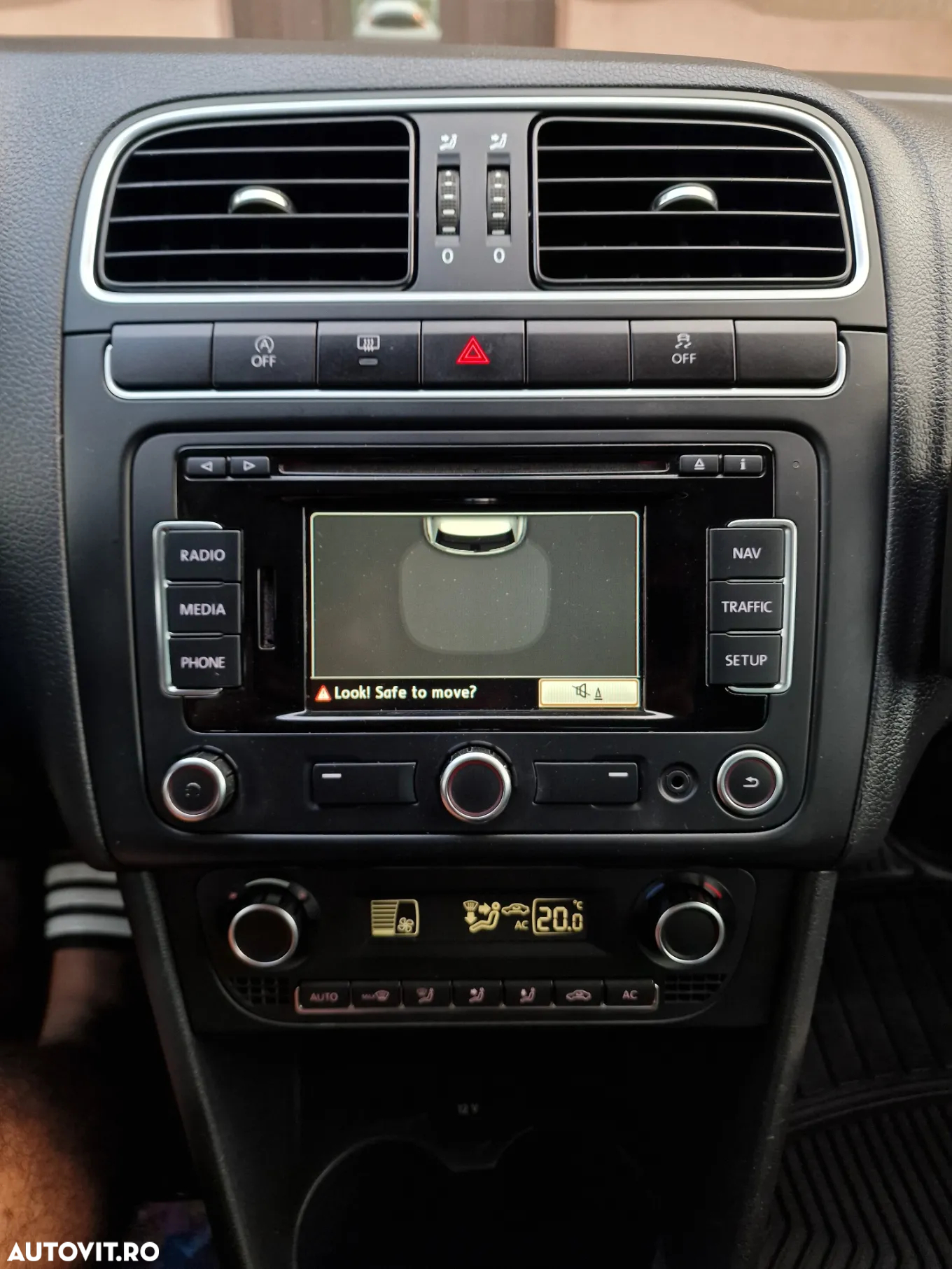 Volkswagen Polo 1.2 TDI Blue Motion - 35