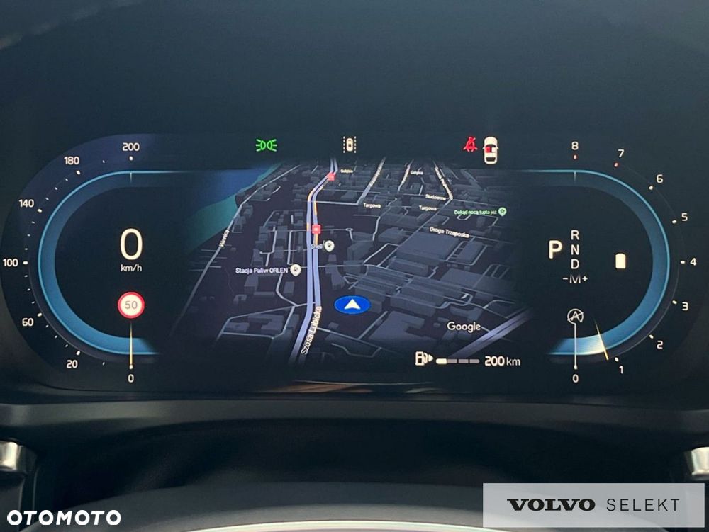 Volvo V60 Cross Country - 32