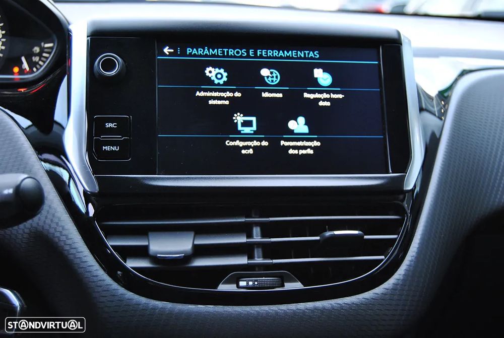 Peugeot 208 1.2 PureTech Signature - 25