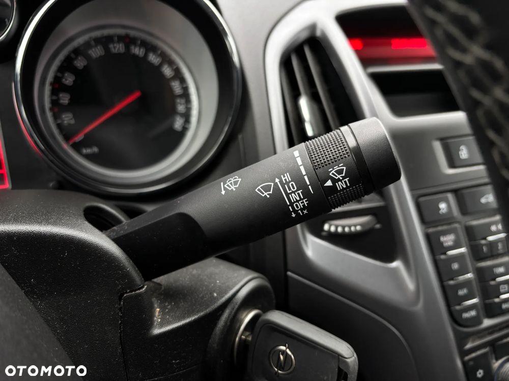 Opel Astra 1.4 T EU6 - 13