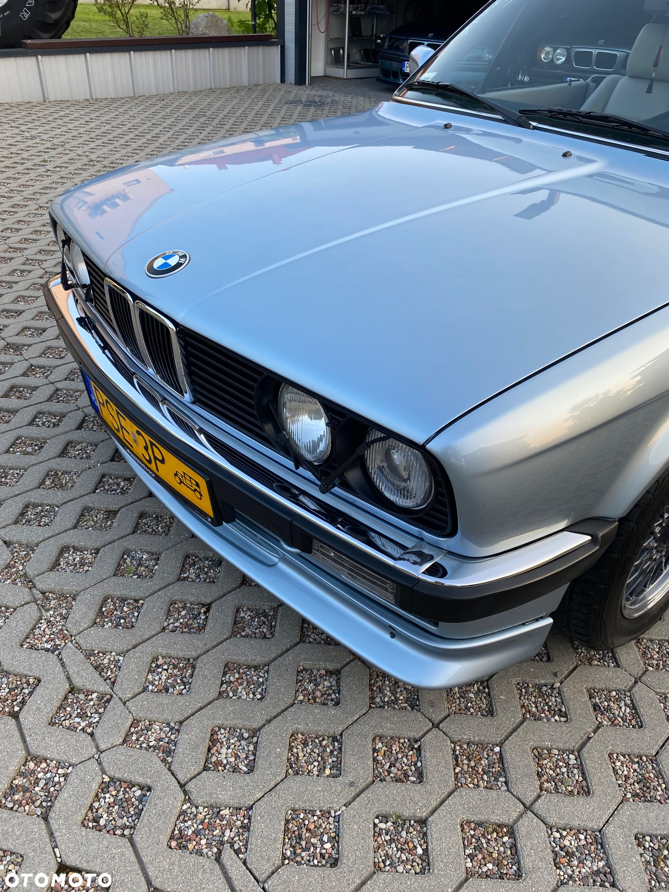 BMW Seria 3 325e - 13