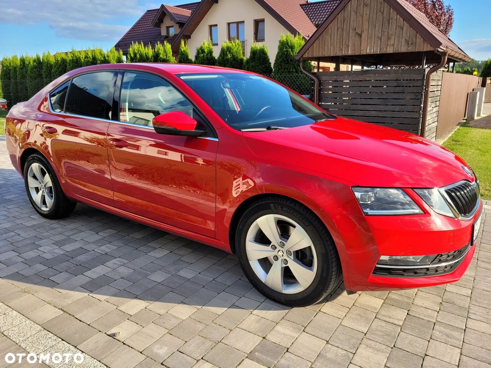 Skoda Octavia 2.0 TDI SCR 4x4 Style DSG - 8