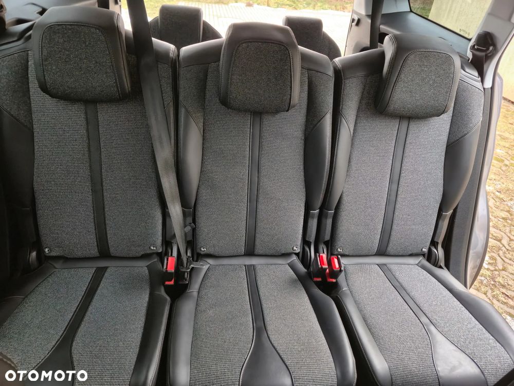 Peugeot 5008 1.2 PureTech Active S&S - 13