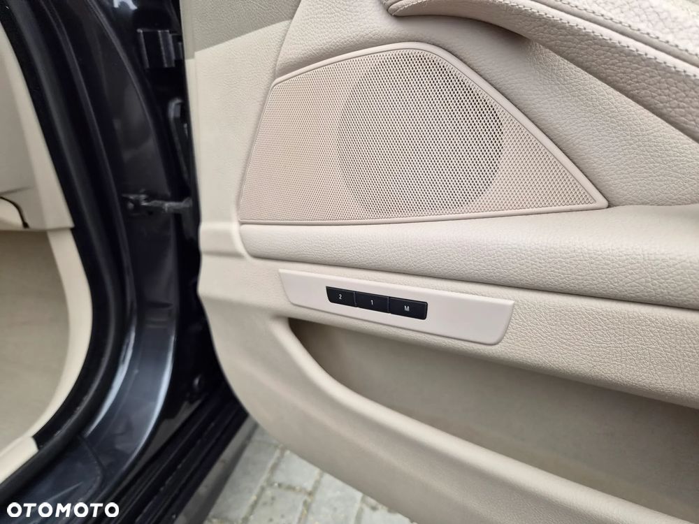 BMW Seria 5 - 17