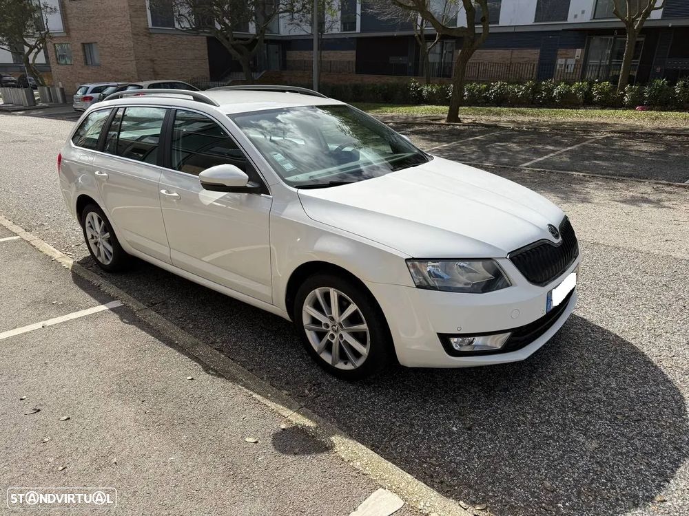 Skoda Octavia Break 1.6 TDi Sportline - 18