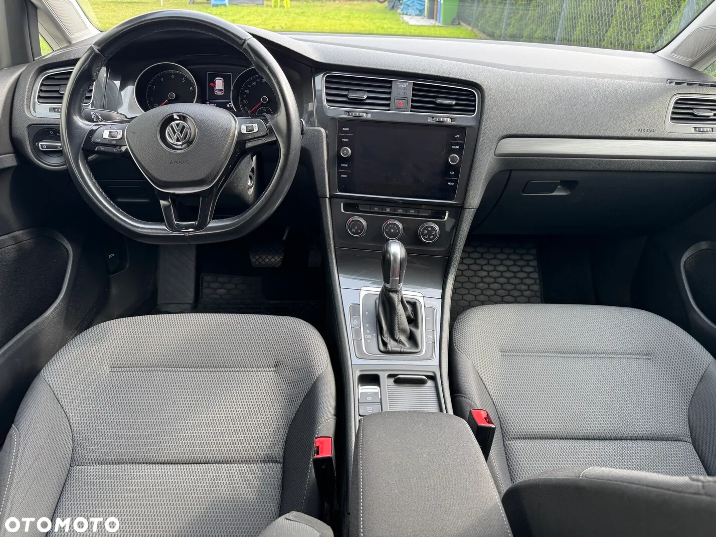 Volkswagen Golf VII 1.5 TSI BMT Comfortline DSG - 20
