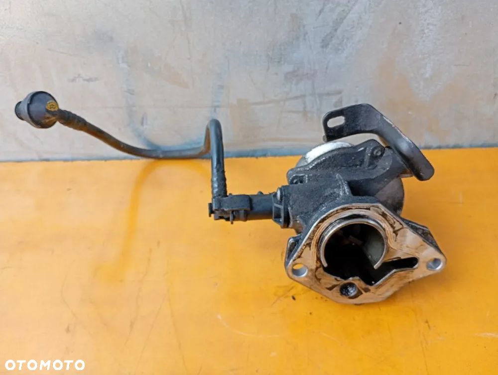 pompa vacum przewód podciśnienia renault kangoo ii iii clio iii megane ii 1.5 dci - 4