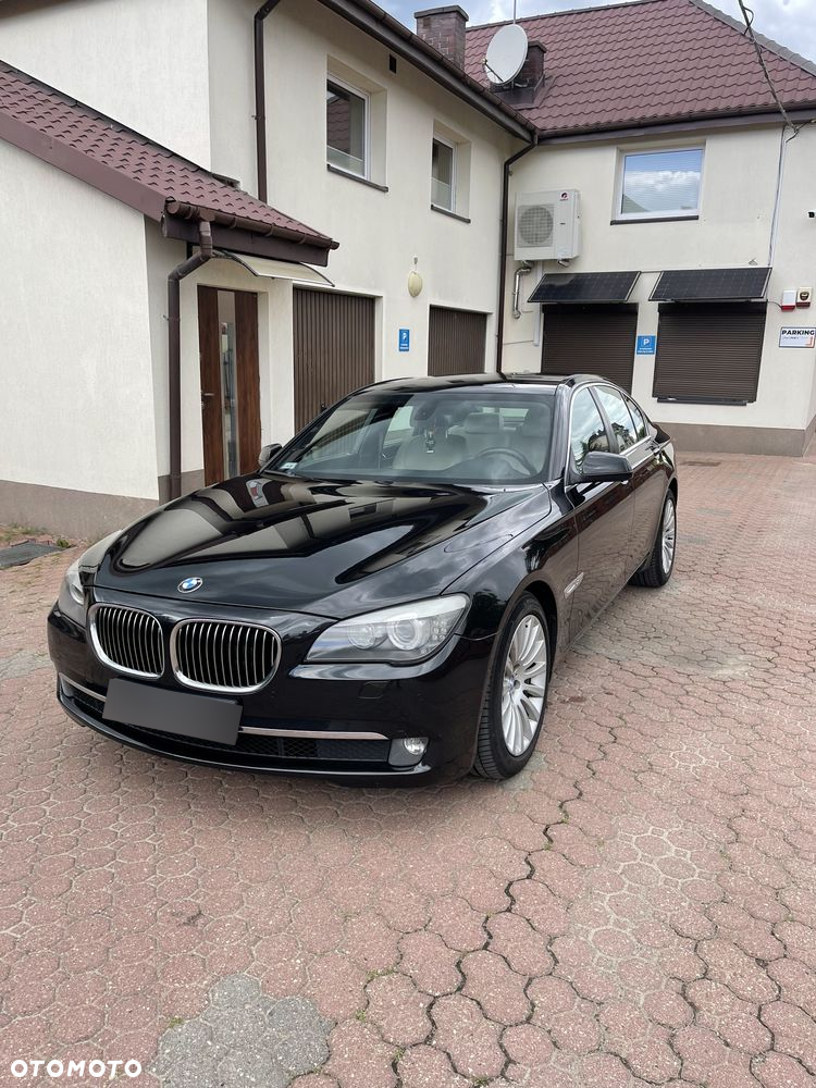 BMW Seria 7 740d xDrive - 15