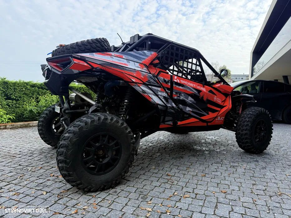 Can-Am Maverick R XRS - 3