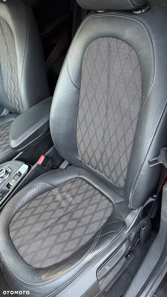 BMW X1 sDrive18d - 8