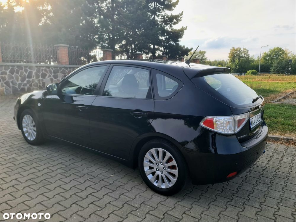 Subaru Impreza 2.0 RS - 11
