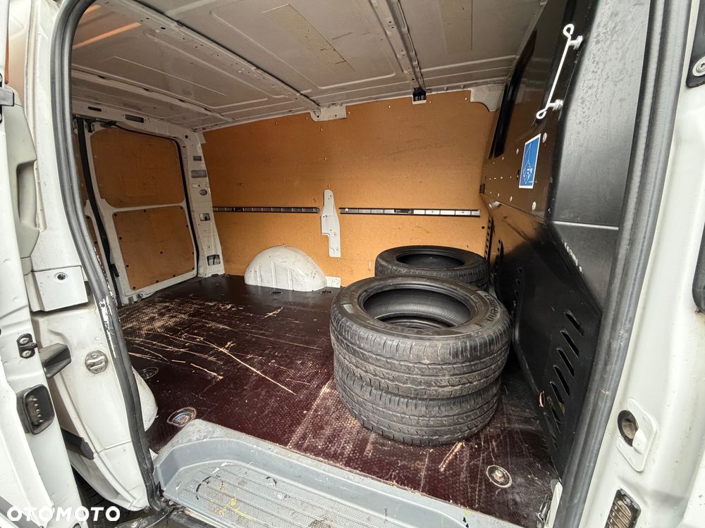 Mercedes-Benz Vito - 20