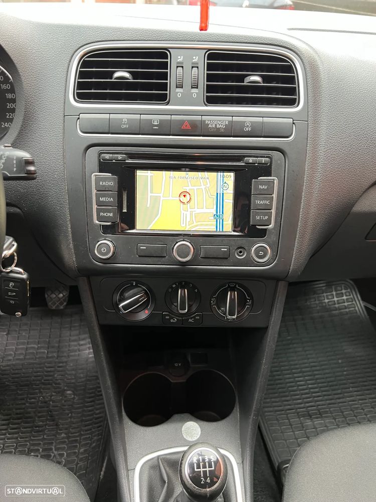 VW Polo 1.2 TDI Blue Motion - 6