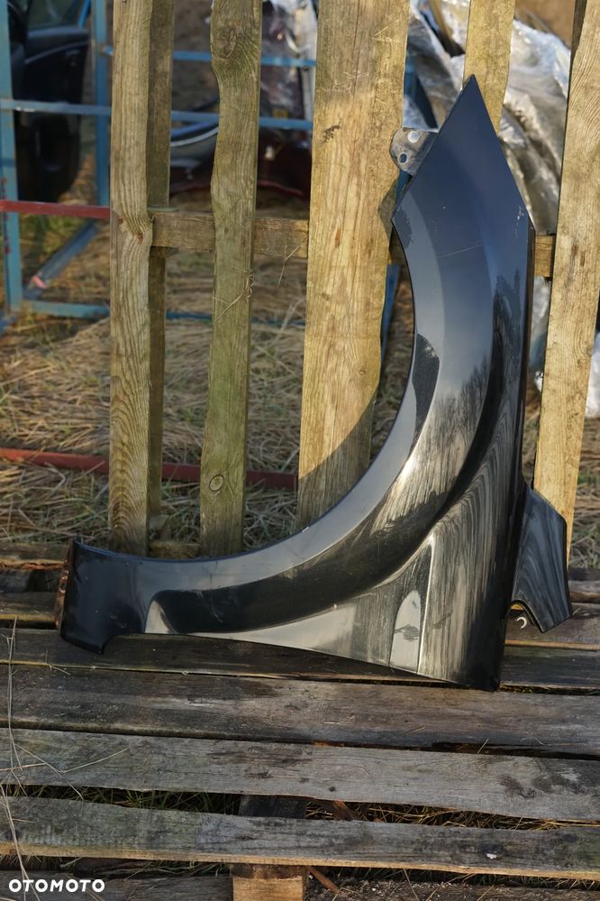 Błotnik przód przedni lewy Ford Focus Mk.2 Lift F3