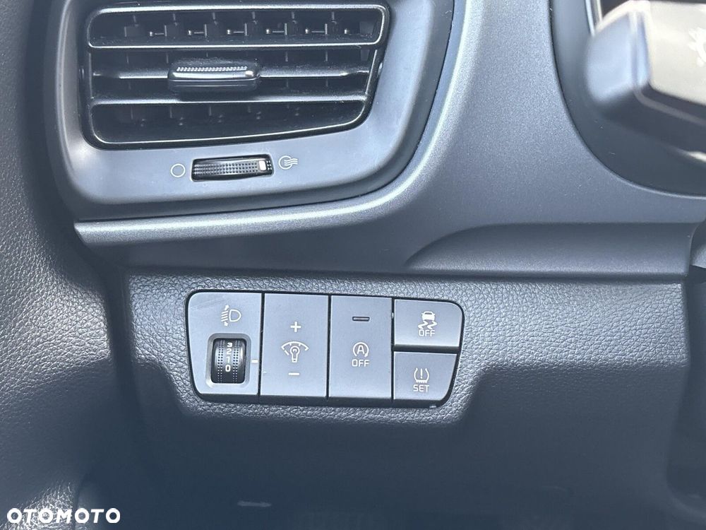 Kia Stonic 1.0 T-GDI M - 11