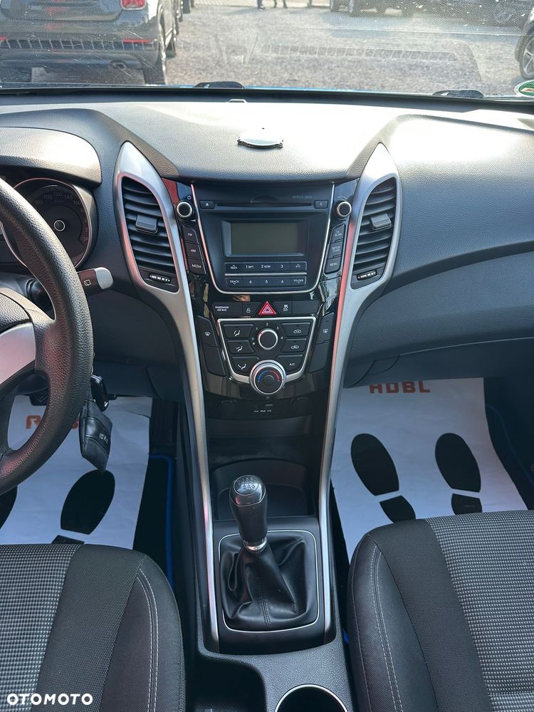 Hyundai i30 1.4 BlueDrive Classic + - 4