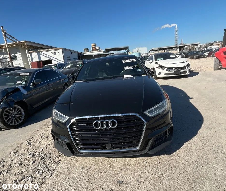 Audi A3 Limousine - 3