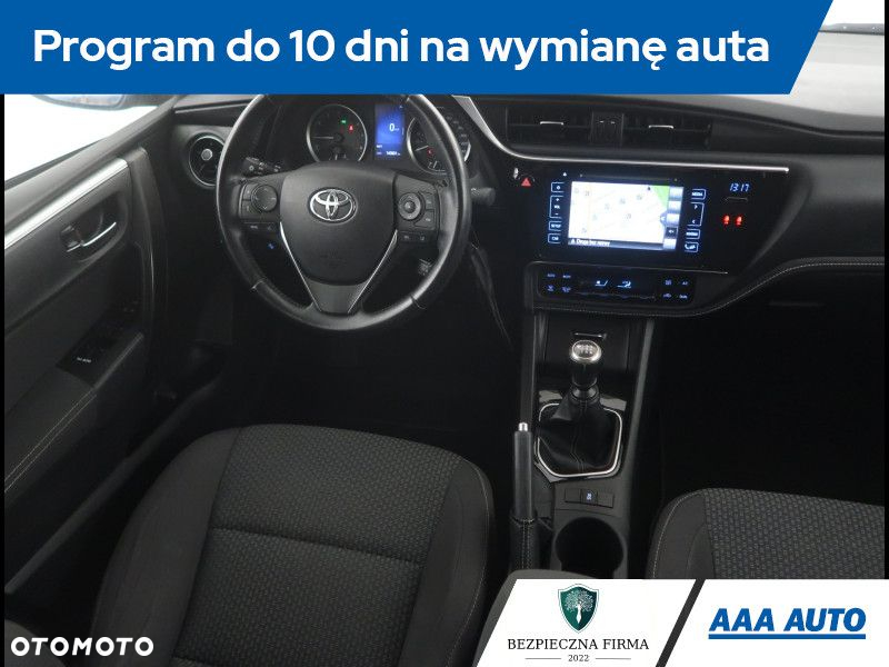 Toyota Corolla - 8