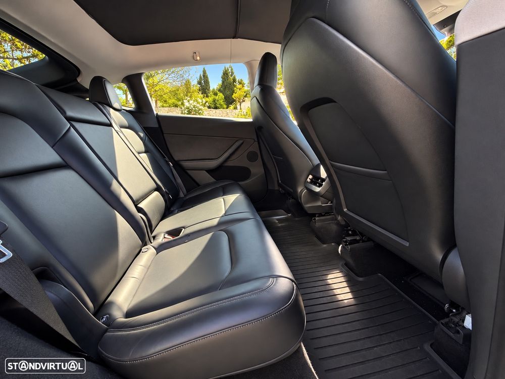 Tesla Model Y Tração Traseira - 10