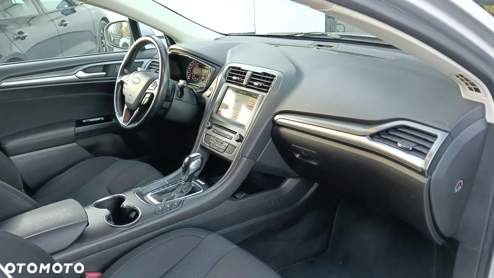 Ford Mondeo 2.0 TDCi STart-Stopp PowerShift-Aut Titanium - 13