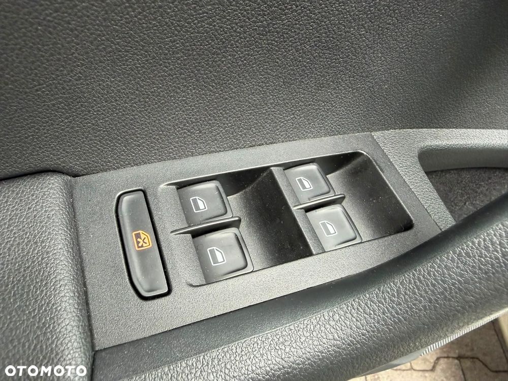 Skoda Octavia 1.4 TSI Ambition - 11