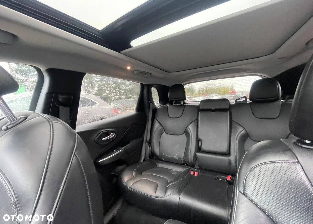 Jeep Cherokee 2.0 GME Active Drive I Limited - 17