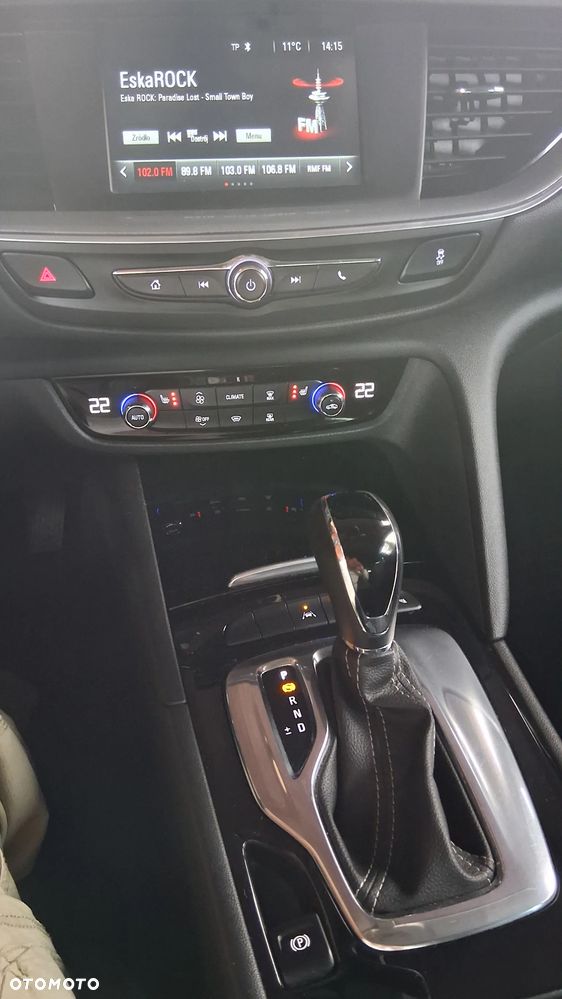 Opel Insignia - 15