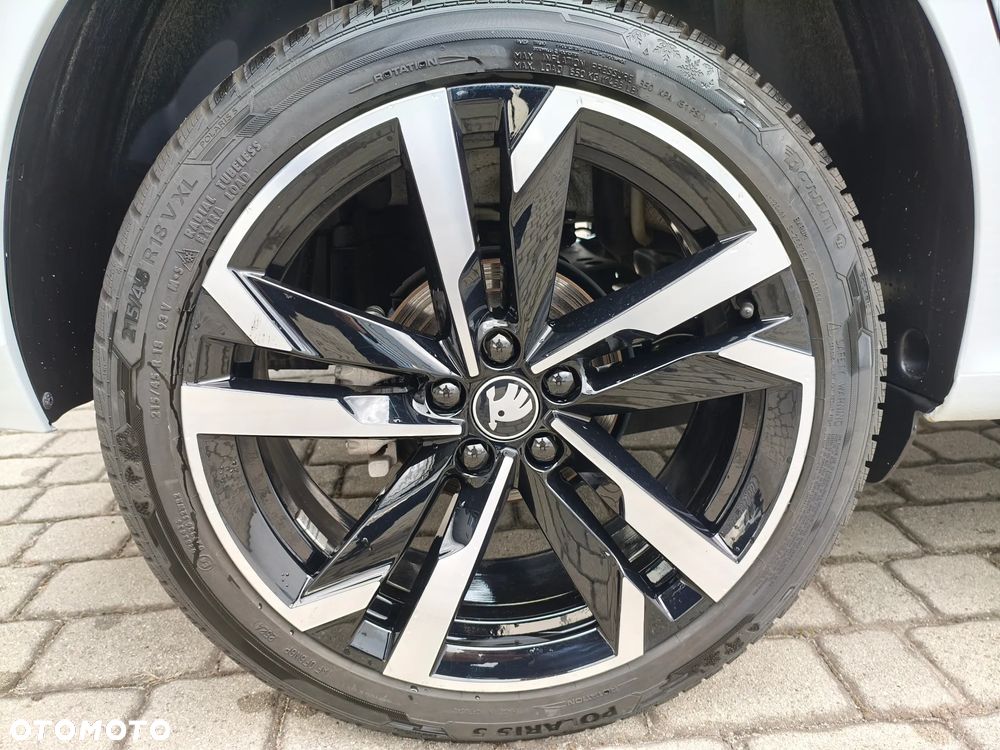 Skoda Kamiq 1.5 TSI Monte Carlo DSG - 10