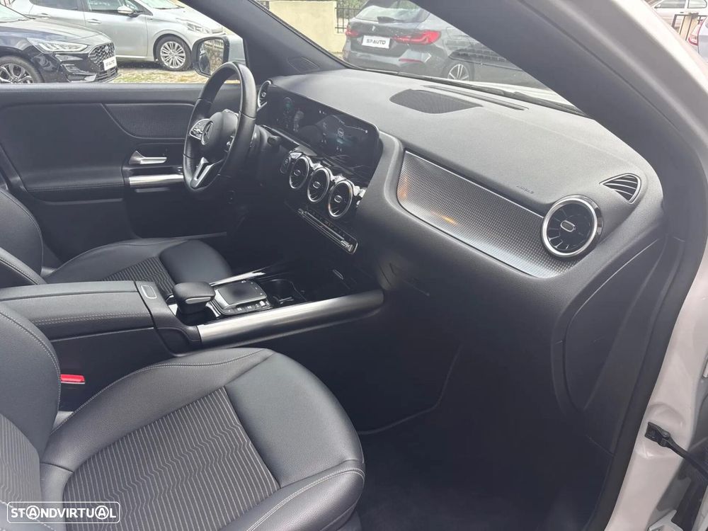 Mercedes-Benz GLA 250 e 8G-DCT Style - 10