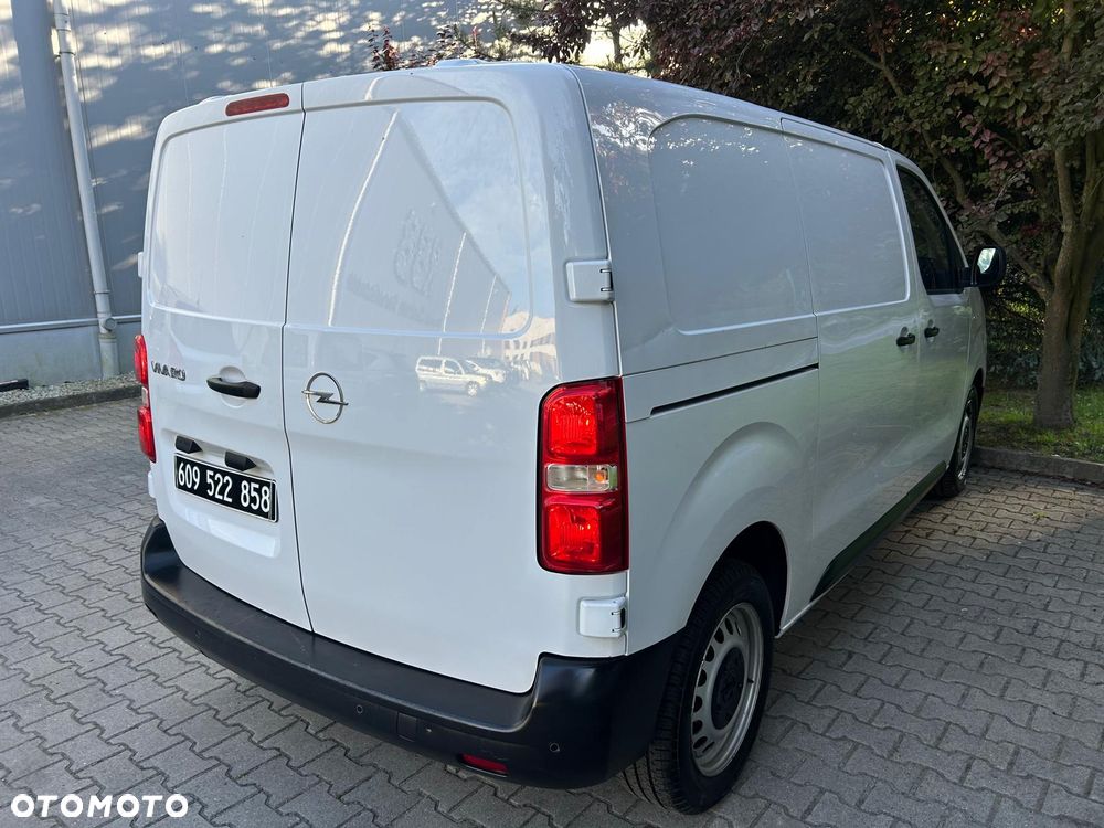 Opel Vivaro - 8