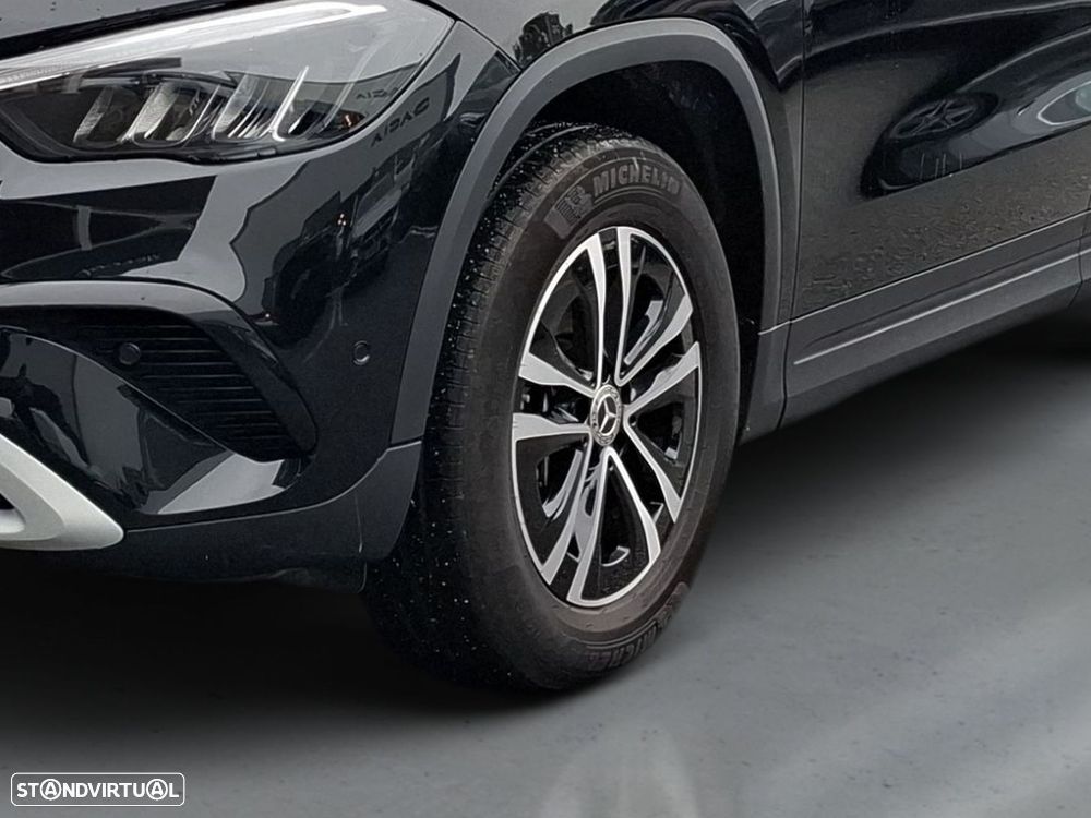 Mercedes-Benz GLA 250 e - 4