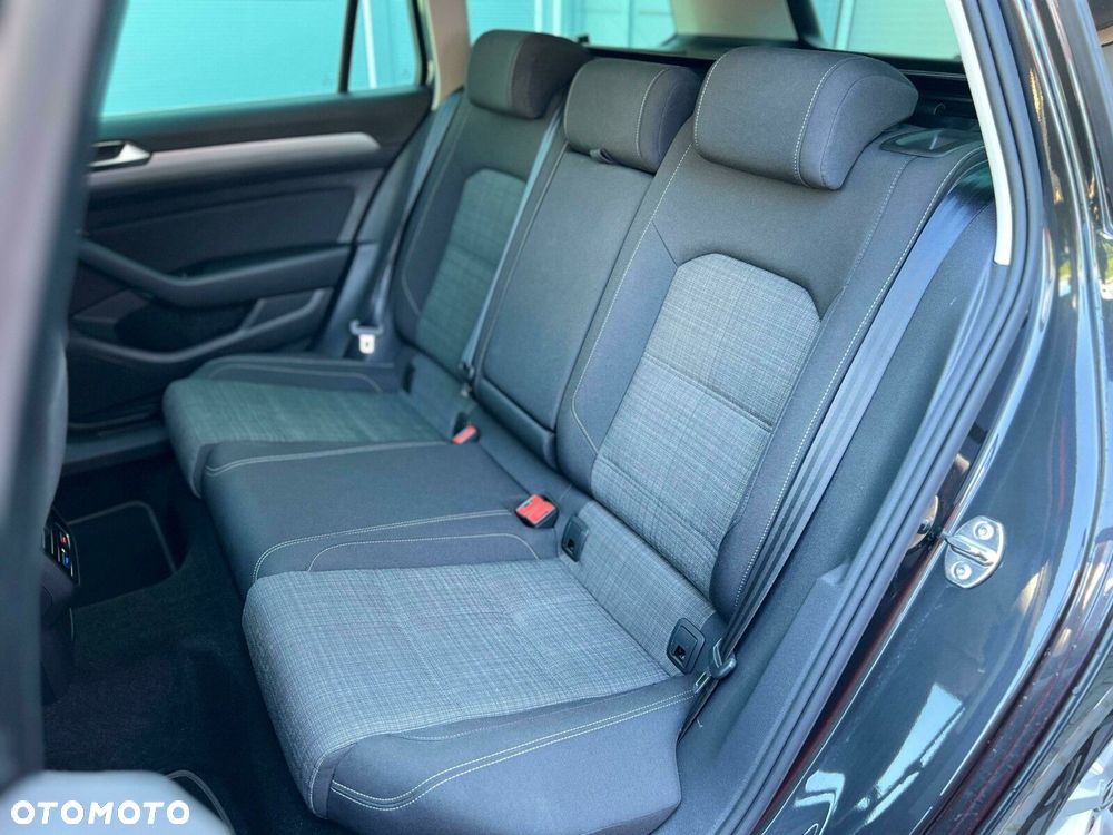 Volkswagen Passat 1.5 TSI EVO Business DSG - 23