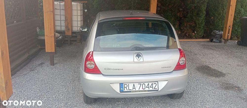 Renault Clio - 9