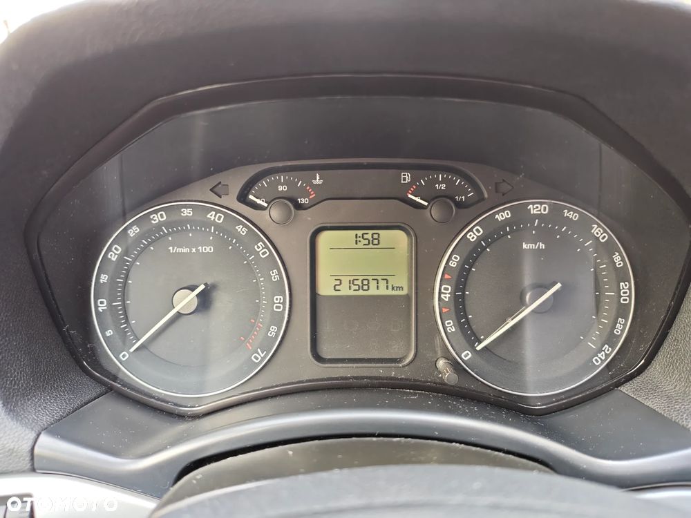 Skoda Octavia 1.6 FSI Ambiente - 13