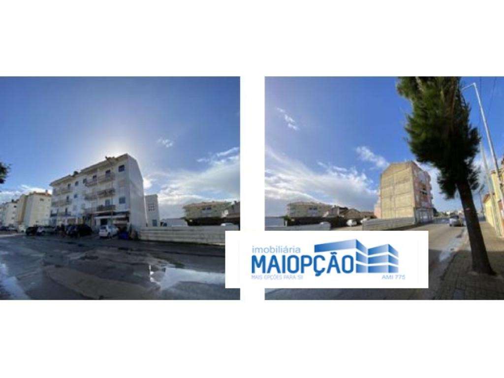 Terreno Urbano - Grande imagem: 2/3