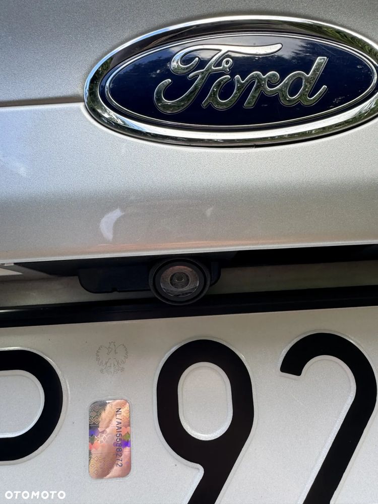 Ford Mondeo - 14