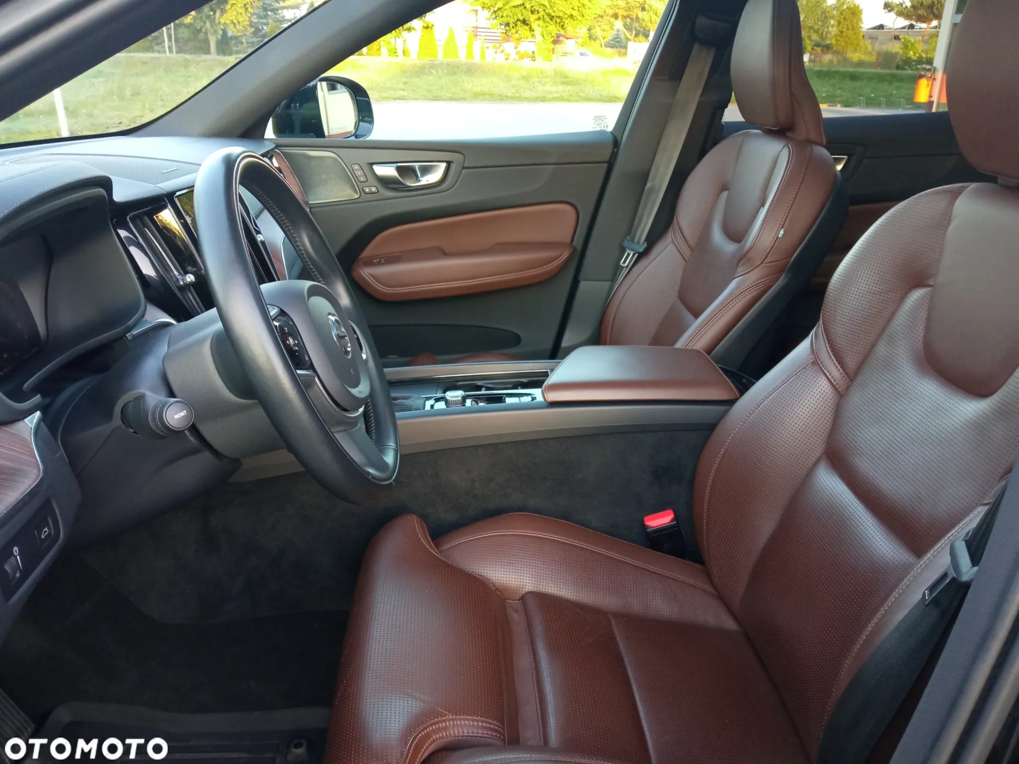 Volvo XC 60 T5 AWD Inscription - 12