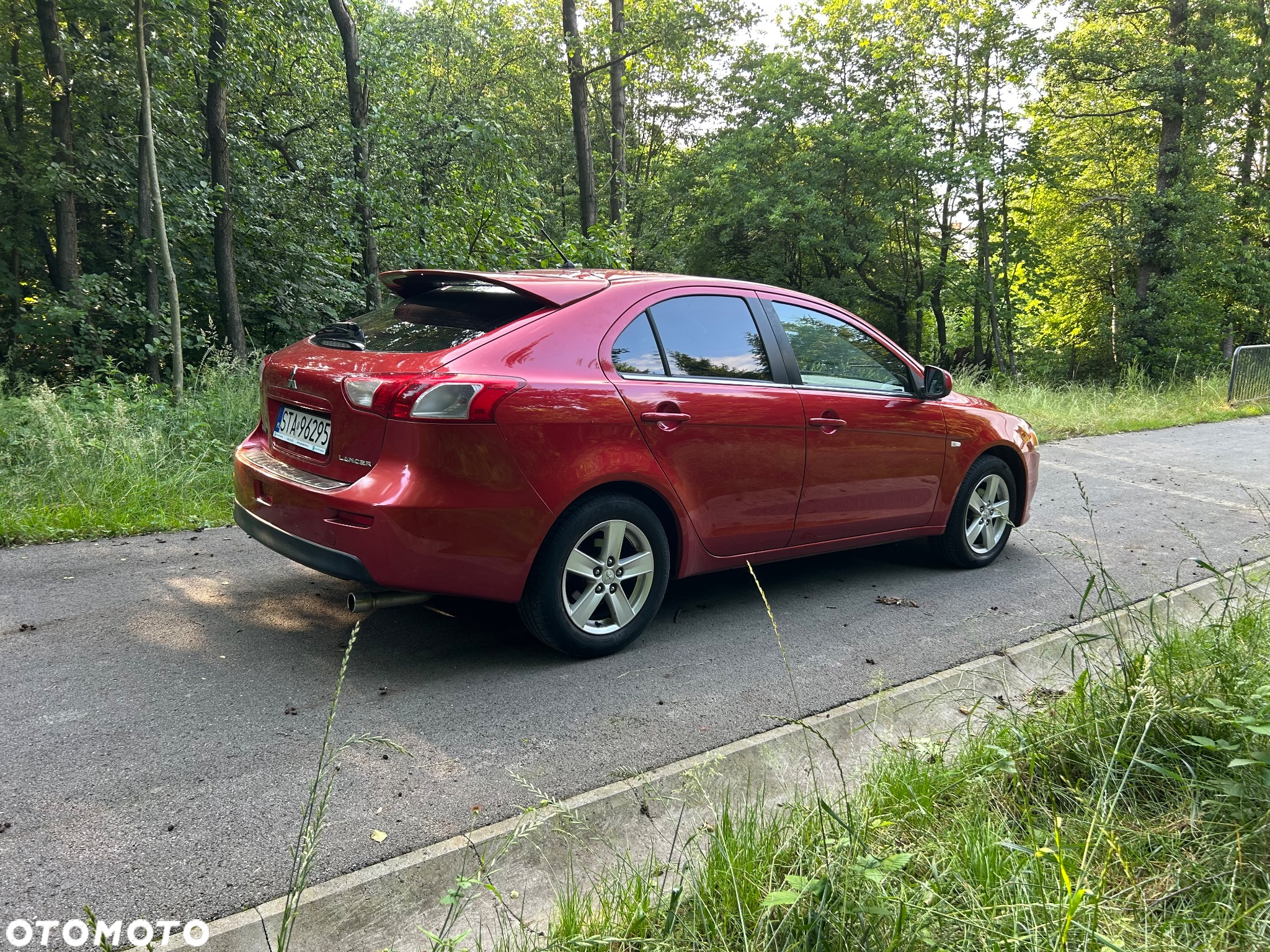 Mitsubishi Lancer 1.8 Intense - 29