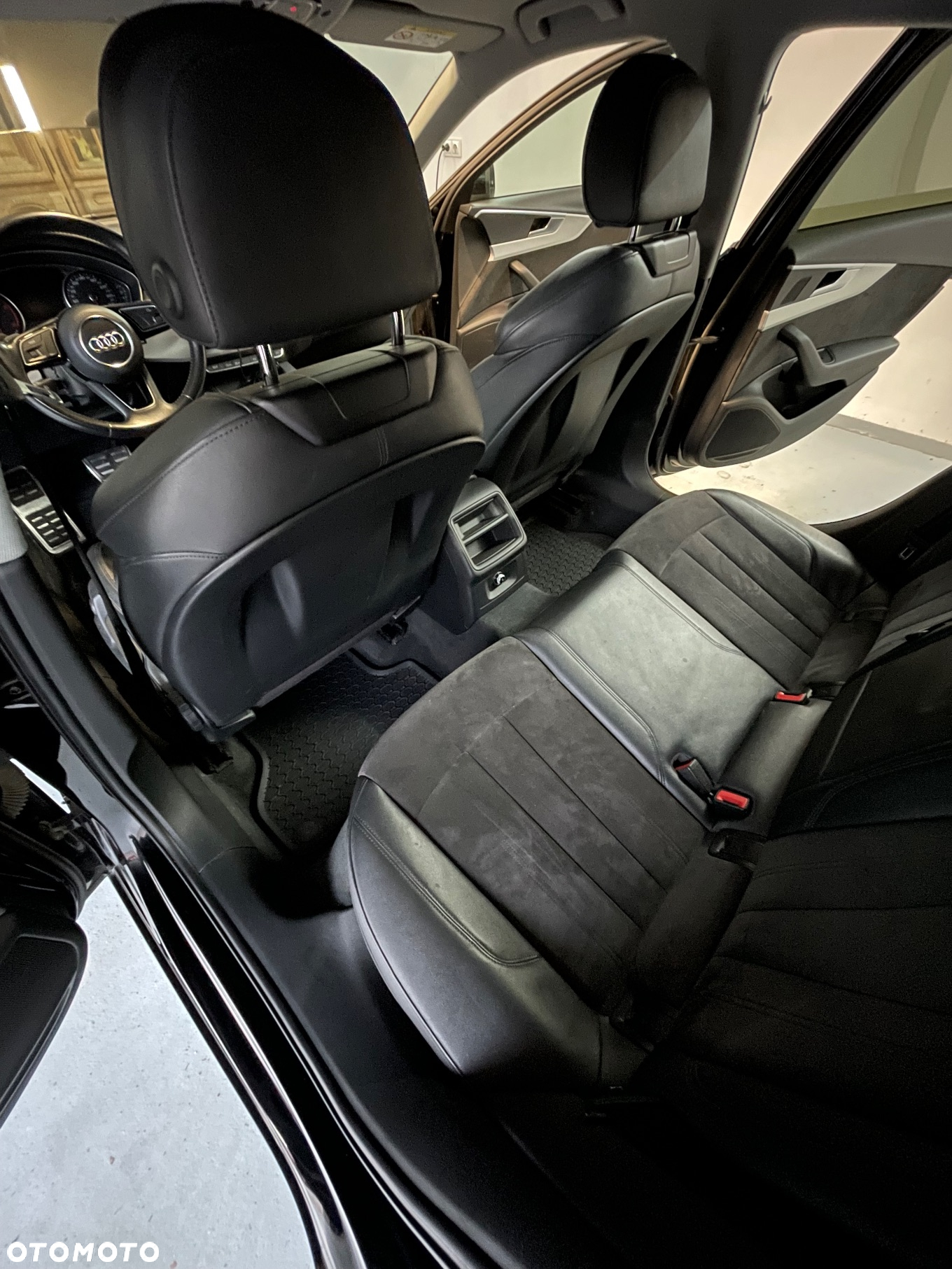 Audi A4 2.0 TDI S tronic - 13