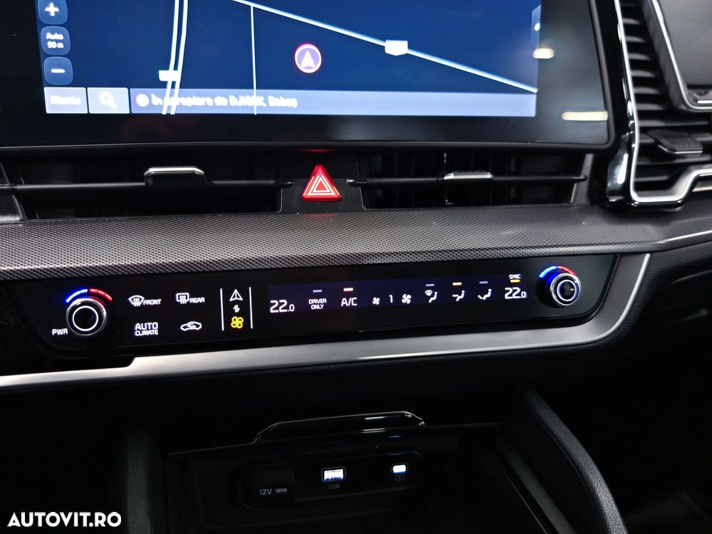 Kia Sportage 1.6 T-GDI HEV 6AT 4x2 Business Line - 22