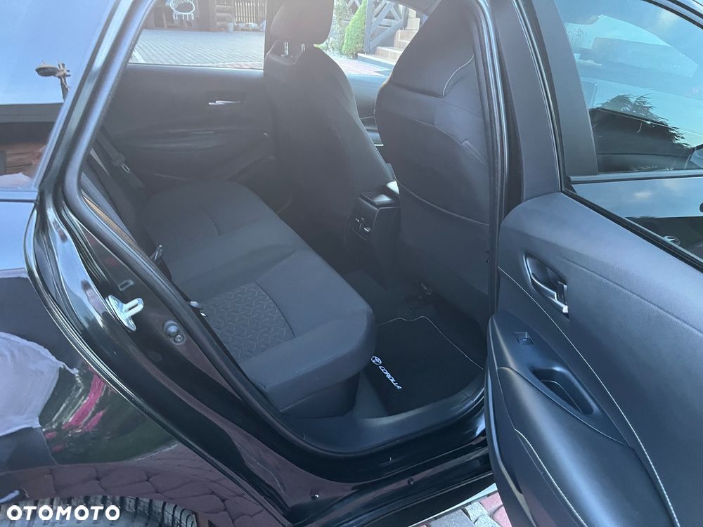 Toyota Corolla - 17