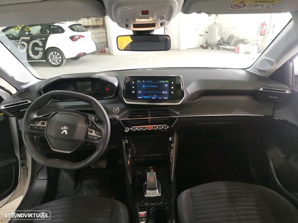 Peugeot e-208 50 kWh Active Pack - 9