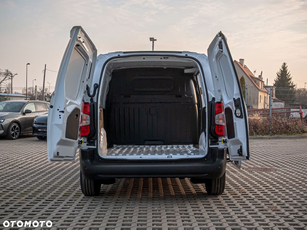 Opel COMBO CARGO FURGON M DIESEL 100KM MANUAL - 10